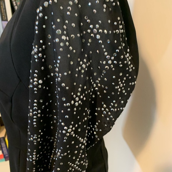 Evening wear - Picture 4 of 8